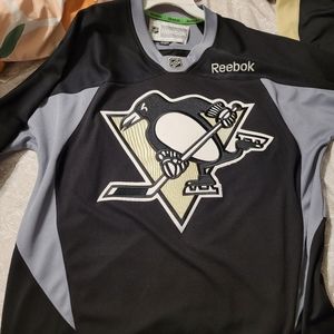Penguins Jersey Style